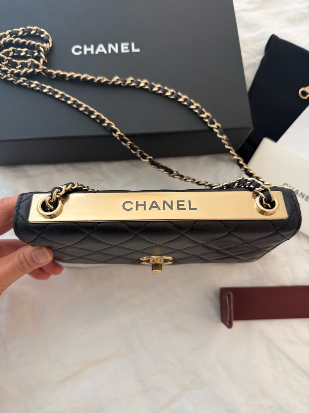 Chanel Lambskin Quilted Trendy CC Wallet On Chain WOC Black - Picture 7 of 16